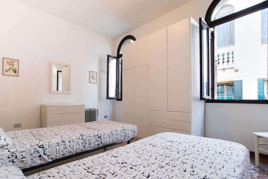 Lustraferi Apartment Venedig Exterior foto